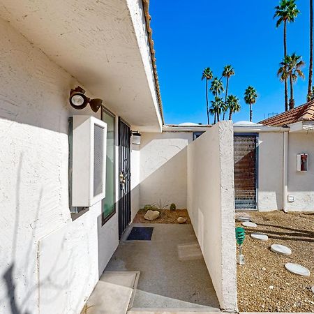 Deep Well Of The Desert Apartment Palm Springs Exterior photo