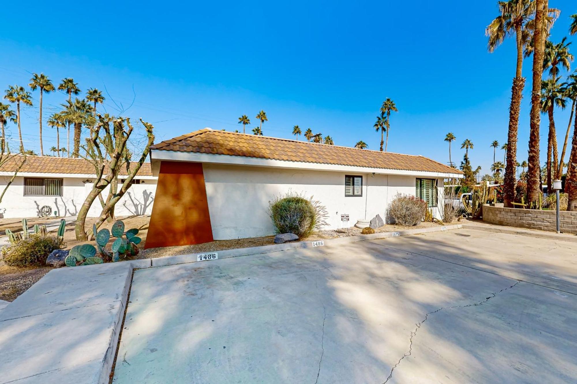 Deep Well Of The Desert Apartment Palm Springs Exterior photo